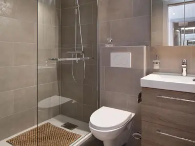 Ein Badezimmer in der Unterkunft Apartment Tsaumiau A22 by Interhome