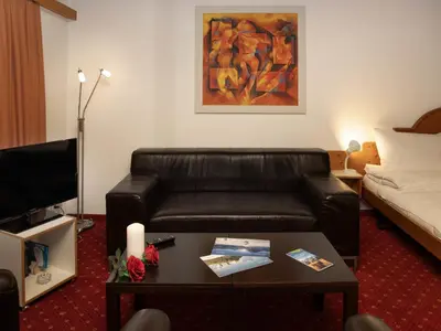 TV/Unterhaltungsangebot in der Unterkunft Apartment Chalet Abendrot apARTments-18 by Interhome