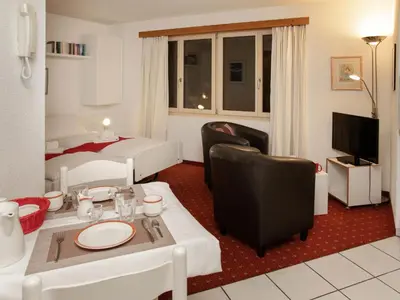 TV/Unterhaltungsangebot in der Unterkunft Apartment Chalet Abendrot apARTments-6 by Interhome