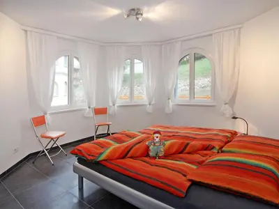 Ein Bett oder Betten in einem Zimmer der Unterkunft Apartment Edelweiss D by Interhome