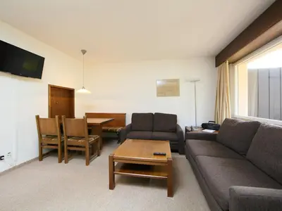 Ein Sitzbereich in der Unterkunft Apartment Ringstrasse Apt 412 by Interhome