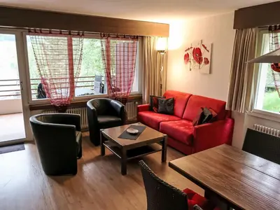 Ein Sitzbereich in der Unterkunft Apartment Ringstrasse Apt 216 by Interhome