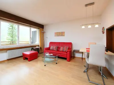 Ein Sitzbereich in der Unterkunft Apartment Ringstrasse Apt 225 by Interhome