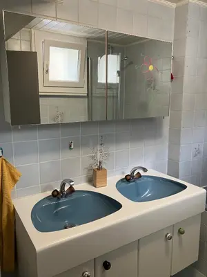 Ein Badezimmer in der Unterkunft La Lanterne