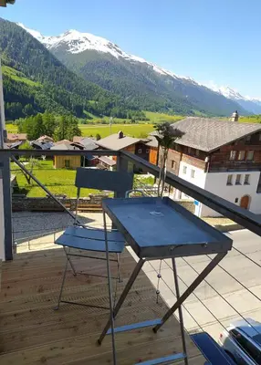 Ein allgemeiner Bergblick oder ein Berglick von der Ferienwohnung aus