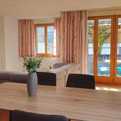 Alpenglück Apartment - Aare Jungfrau AG