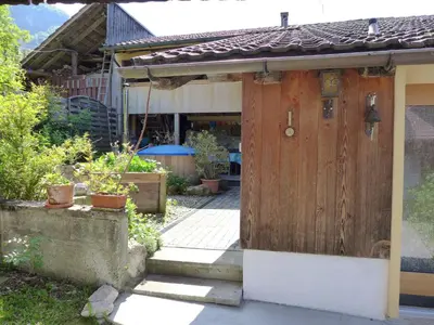 Ein Garten an der Unterkunft Apartment Beim Thor Klein by Interhome