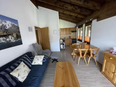 Ein Sitzbereich in der Unterkunft Apartment Topas 24 by Interhome