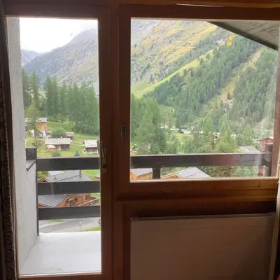 Ein allgemeiner Bergblick oder ein Berglick von der Ferienwohnung aus
