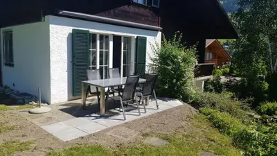 Ein Garten an der Unterkunft Chalet Catarina 1 Stock
