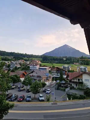 Ein allgemeiner Bergblick oder ein Berglick von des Hotels aus