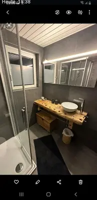 Ein Badezimmer in der Unterkunft Fiesch-Lax Minnig Moritz