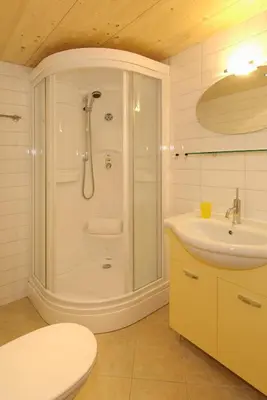 Ein Badezimmer in der Unterkunft Ferienapartement Hinterdorf