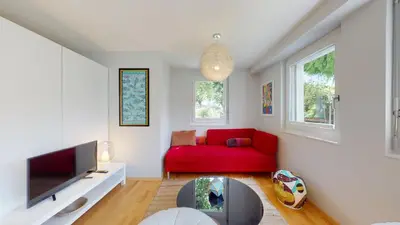 TV/Unterhaltungsangebot in der Unterkunft Spacious studio in a quiet area of Sierre