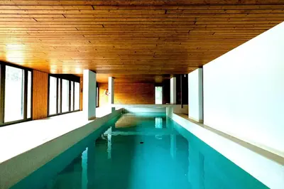 Der Swimmingpool an oder in der Nähe von Small but WOW! Studio with pool @ the central lake