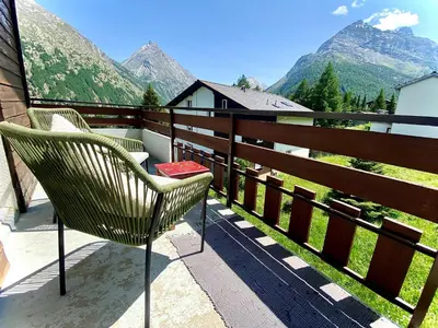 Ein allgemeiner Bergblick oder ein Berglick von der Ferienwohnung aus