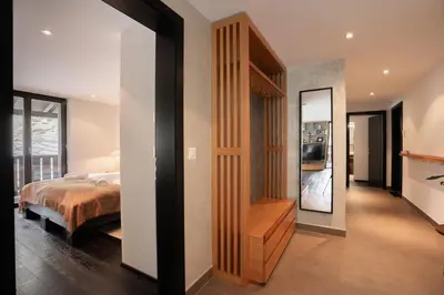 Ein Bett oder Betten in einem Zimmer der Unterkunft Denali Apartment by HomeFlow