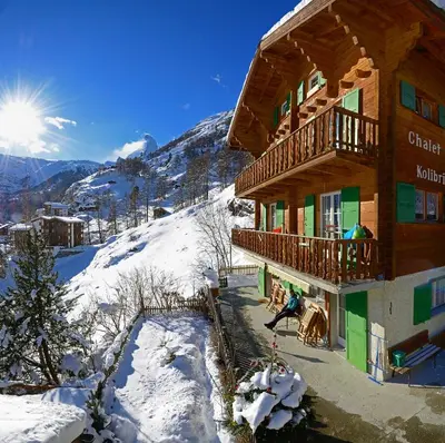 Ein allgemeiner Bergblick oder ein Berglick von der Ferienwohnung aus