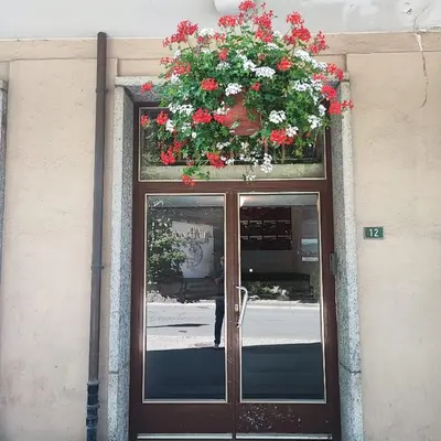 Eine Fassade oder ein Eingang zu Bellevue Crans-Montana