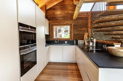 Küche/Küchenzeile in der Unterkunft Sonnhalde II - Luxury Chalet
