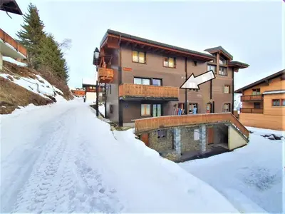 Ski-in, central and cosy in the Chalet Diana, free access to swimming pool im Winter