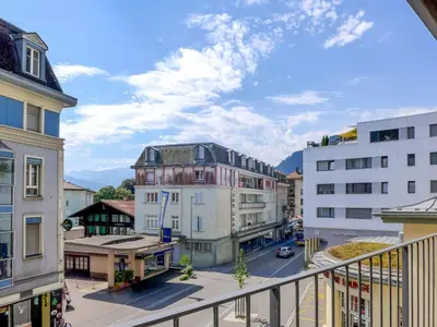 Ein allgemeiner Bergblick oder ein Berglick von der Ferienwohnung aus