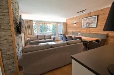 Ein Sitzbereich in der Unterkunft Haus Matten, Apartment Breithorn
