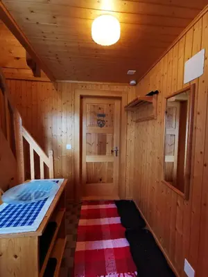 Ein Bett oder Betten in einem Zimmer der Unterkunft CHALET HÜTTLE - authentisch, ruhig, mitten im grün