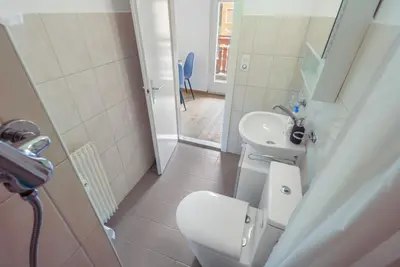 Ein Badezimmer in der Unterkunft Studio élégant au coeur de Crans