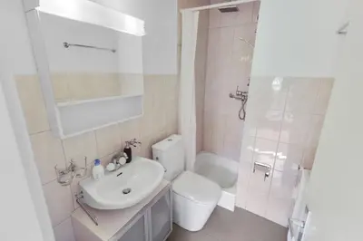 Ein Badezimmer in der Unterkunft Studio élégant au coeur de Crans