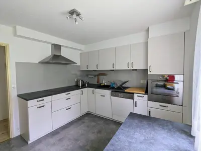Küche/Küchenzeile in der Unterkunft Petit Trianon 1,3 - Grosses Familiennest komplett renoviert
