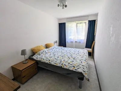 Ein Bett oder Betten in einem Zimmer der Unterkunft Petit Trianon 1,3 - Grosses Familiennest komplett renoviert