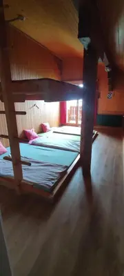 Ein Bett oder Betten in einem Zimmer der Unterkunft Sonnenberg Dormitories