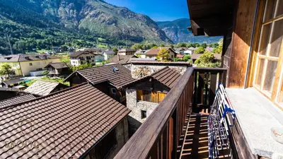 Ein allgemeiner Bergblick oder ein Berglick von der Ferienwohnung aus