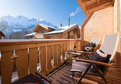 Ein allgemeiner Bergblick oder ein Berglick von der Ferienwohnung aus
