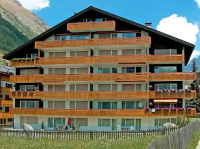 Ein allgemeiner Bergblick oder ein Berglick von der Ferienwohnung aus