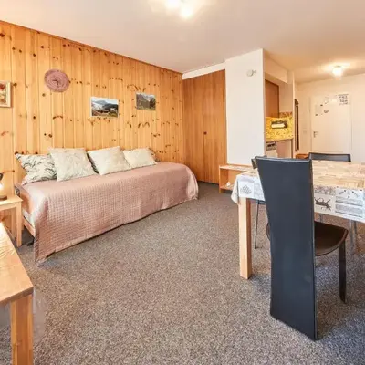 Apartment Greppon 306 by Interhome