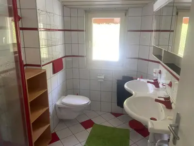 Ein Badezimmer in der Unterkunft Apartment Alpin Smile by Interhome