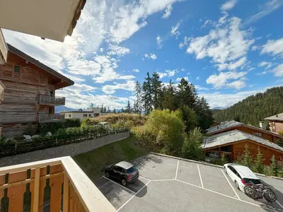 Ein allgemeiner Bergblick oder ein Berglick von der Ferienwohnung aus