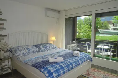 Ein Bett oder Betten in einem Zimmer der Unterkunft Aare Studio 1