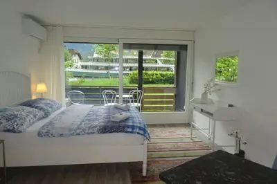 Ein Bett oder Betten in einem Zimmer der Unterkunft Aare Studio 1