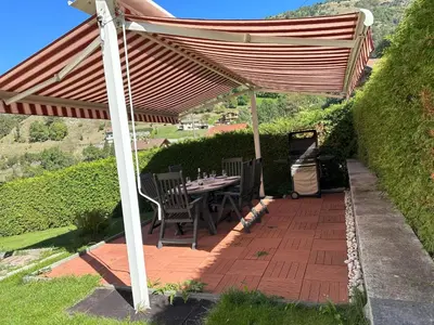 Ein Garten an der Unterkunft Perfect Mountain Condo - 4 Valleys - Swiss Alps