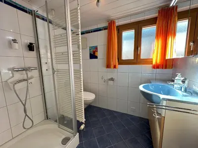 Ein Badezimmer in der Unterkunft Perfect Mountain Condo - 4 Valleys - Swiss Alps