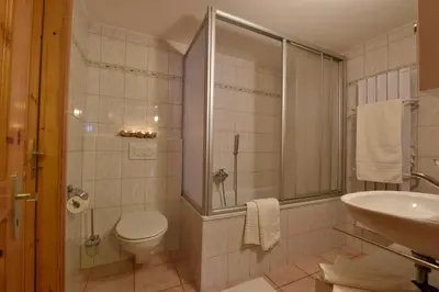 Ein Badezimmer in der Unterkunft Apartment Batteuse