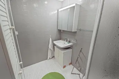 Ein Badezimmer in der Unterkunft Logement avec vue époustouflante sur les montagnes