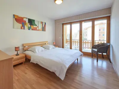 Ein Bett oder Betten in einem Zimmer der Unterkunft Apartment Sérandes-4 by Interhome