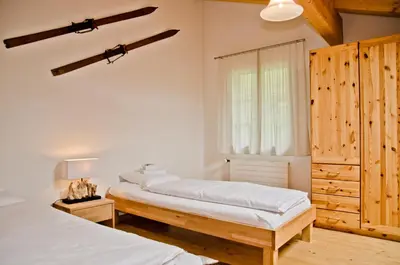 Ein Bett oder Betten in einem Zimmer der Unterkunft Apartment Kiwi links - GRIWA RENT AG