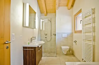 Ein Badezimmer in der Unterkunft Apartment Silbersee - GRIWA RENT AG
