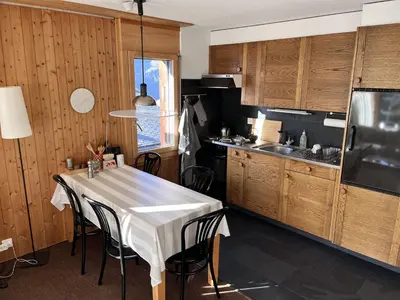 Küche/Küchenzeile in der Unterkunft Appartement cosy et idéalement situé