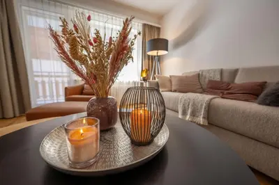Ein Sitzbereich in der Unterkunft Seventh Sky - the luxury one by Inspring Places Zermatt